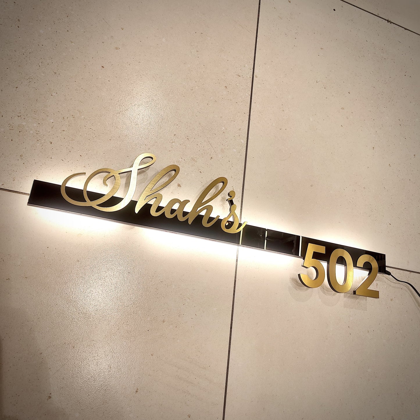 Lumi'Line Indoor Nameplate