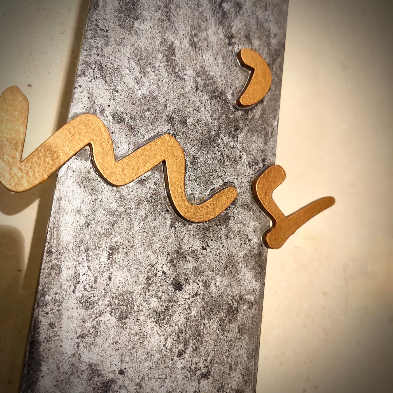 Casa Éclat Metal Nameplate