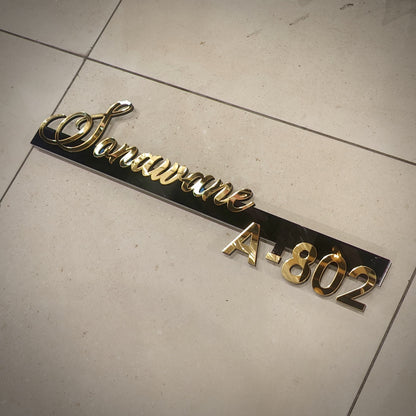 Lumi'Line Indoor Nameplate