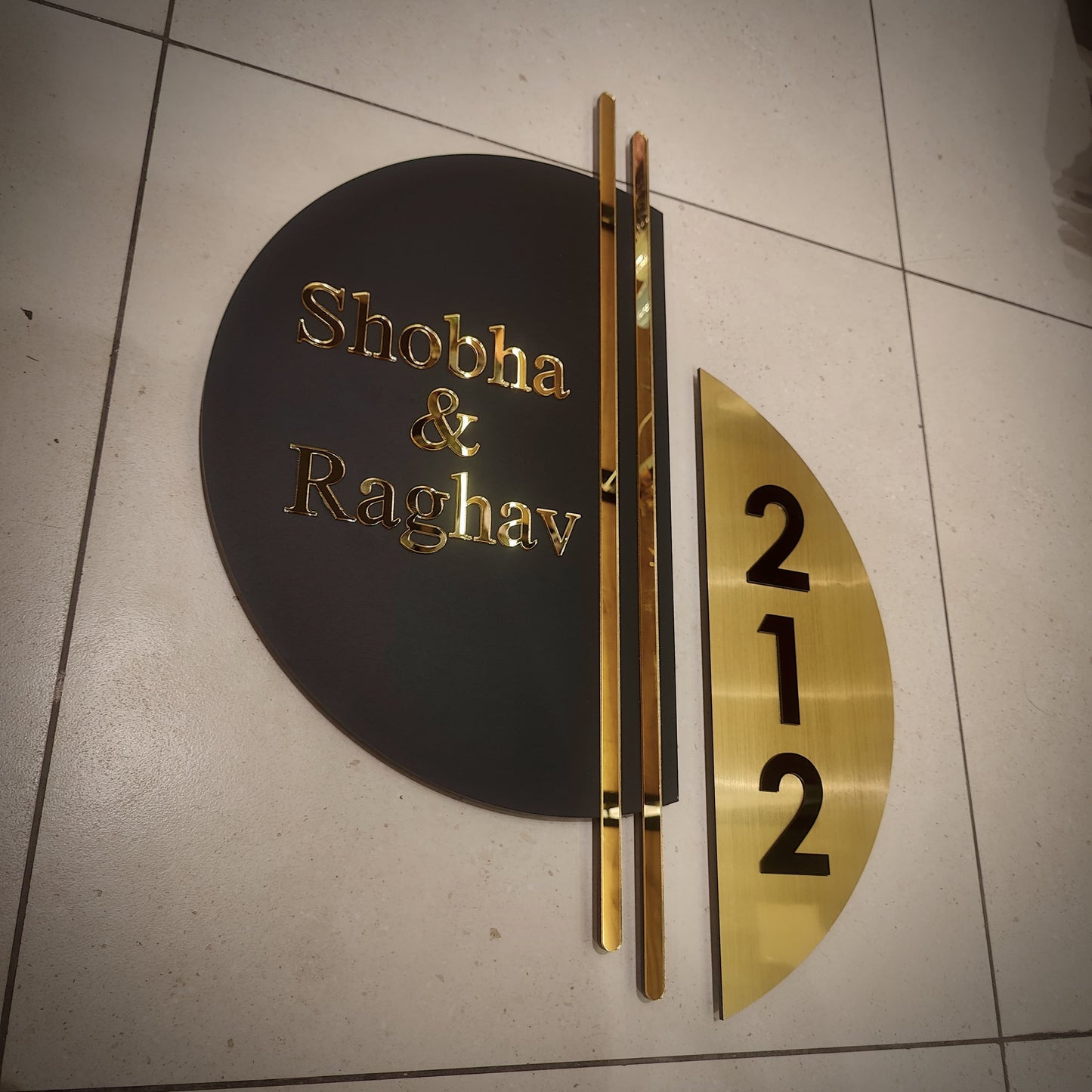 The Bisected Cir'Cle Luxury Nameplate