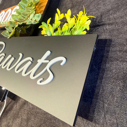 Lumi Noir Éclat Nameplate