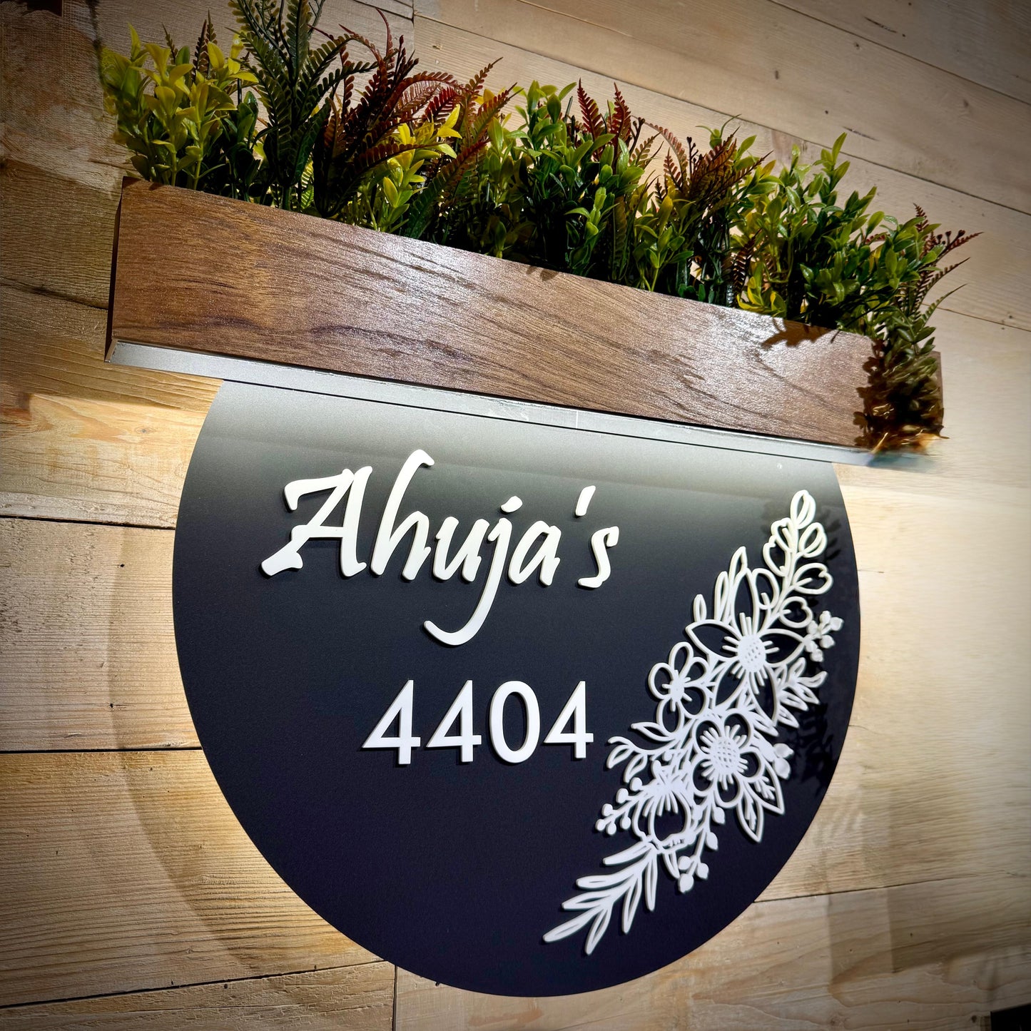 LushEdge Luxury Nameplate