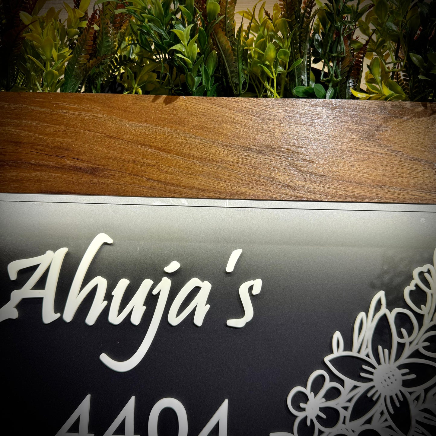 LushEdge Luxury Nameplate