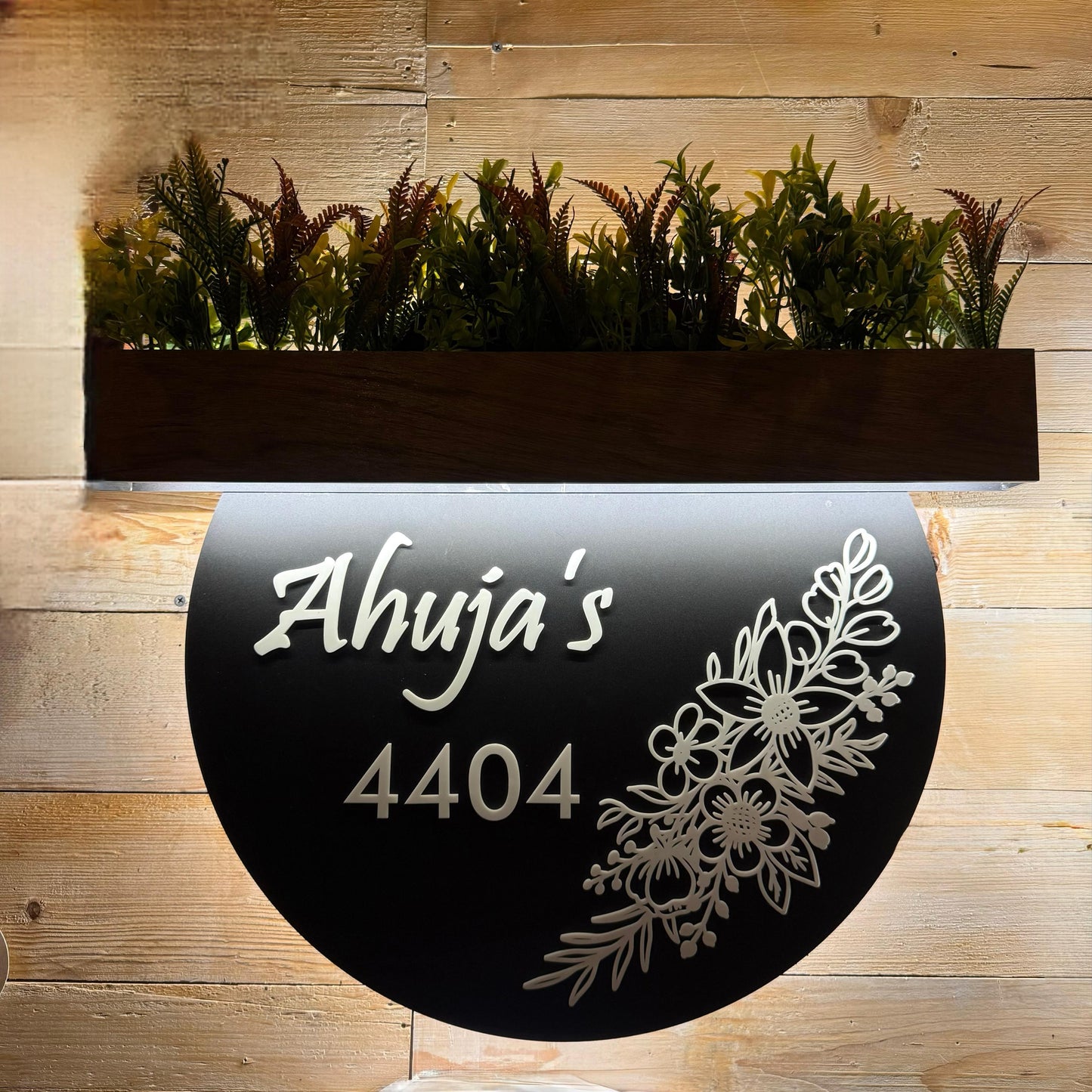 LushEdge Luxury Nameplate