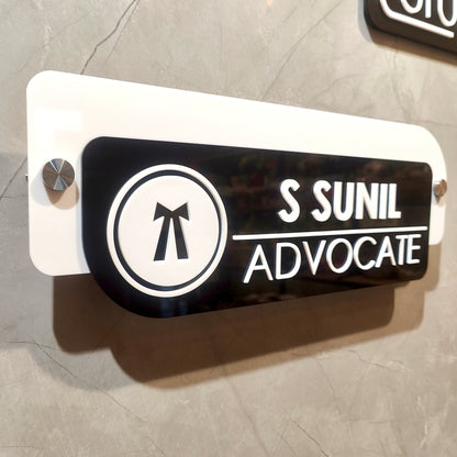 Advocate Nameplate - The Fancy